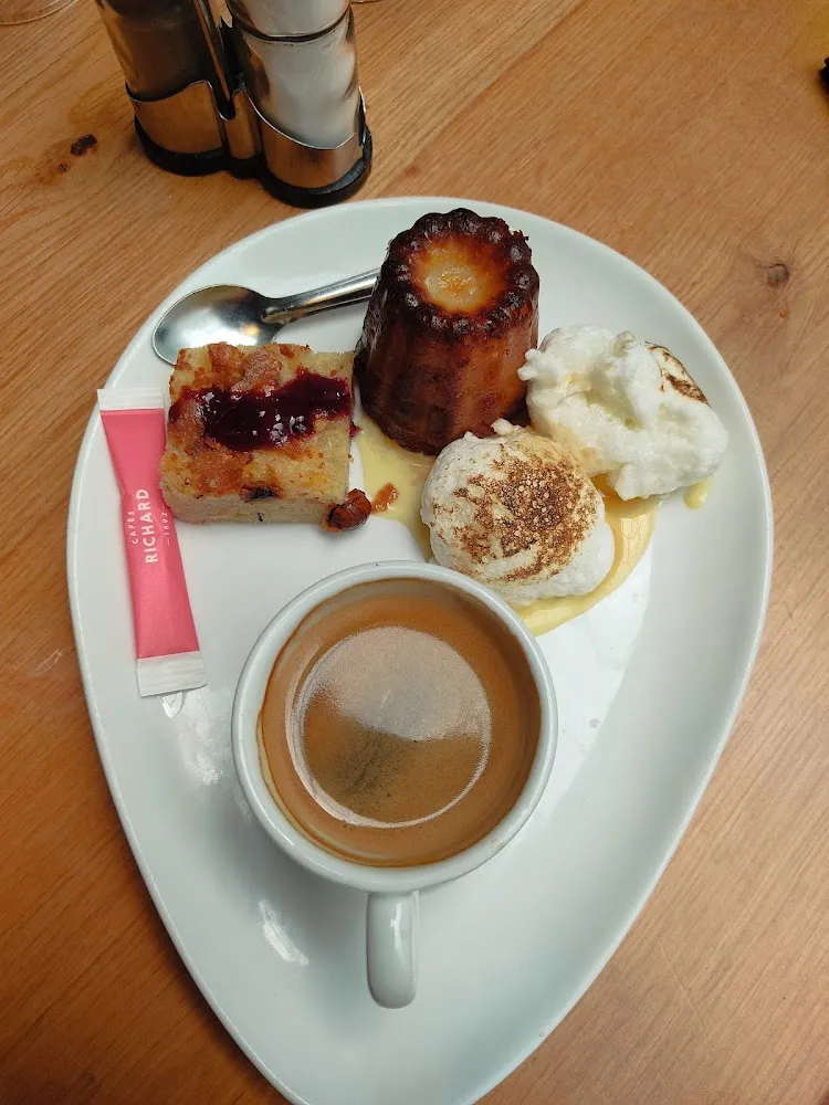 Café Gourmand